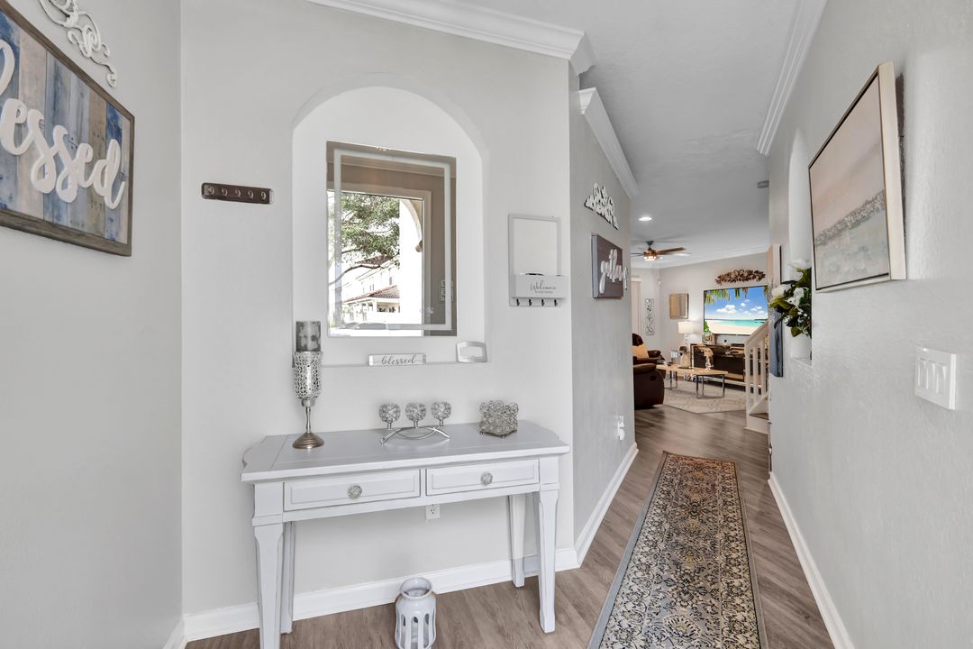 7009 Romana Way, Naples, FL 34119