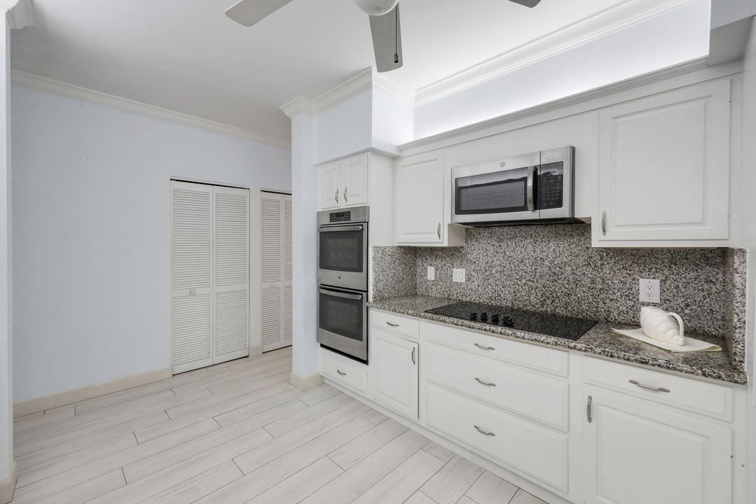 828 Hideaway Cir E #423, Marco Island, FL 34145