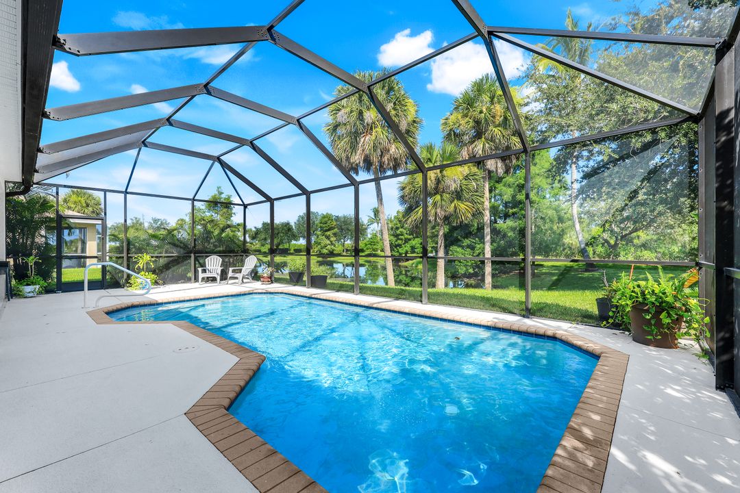 9764 Mendocino Dr, Fort Myers, FL 33919