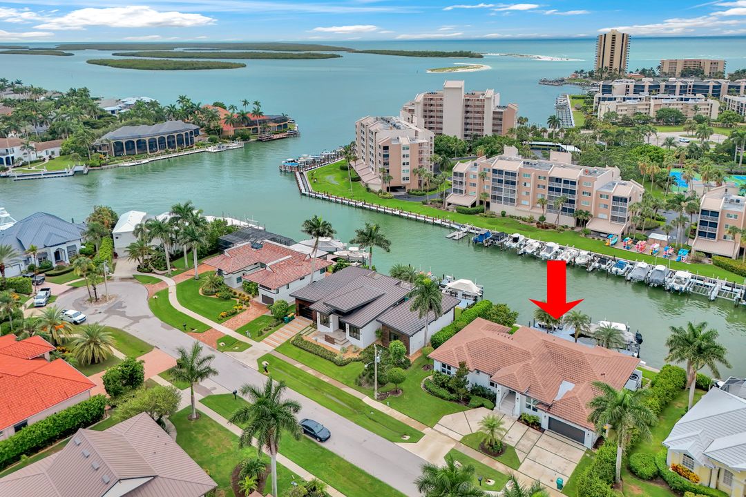 860 Partridge Ct, Marco Island, FL 34145