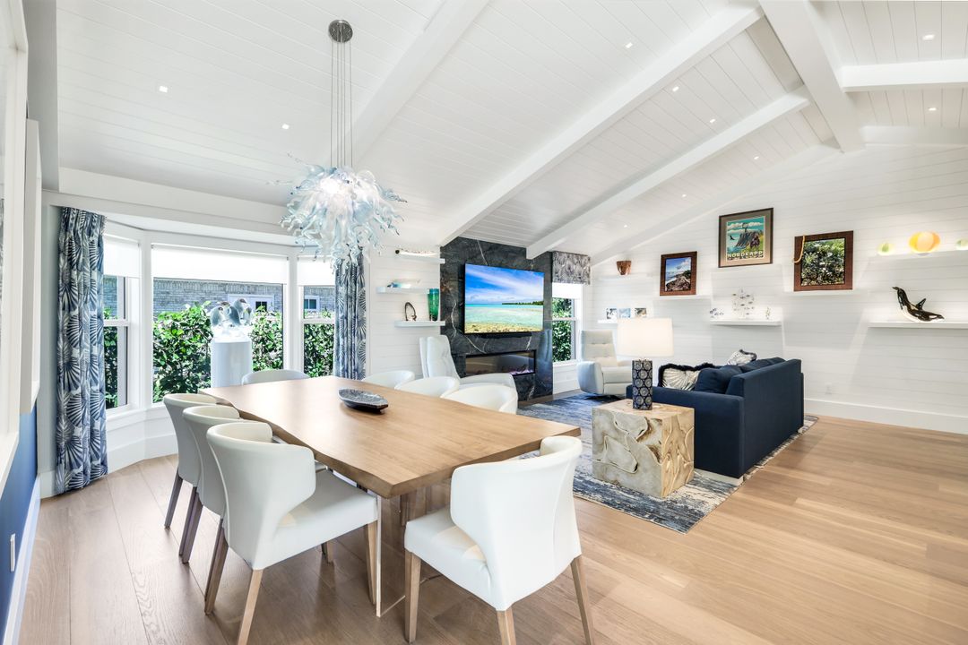 812 Tallow Tree Ct, Naples, FL 34108