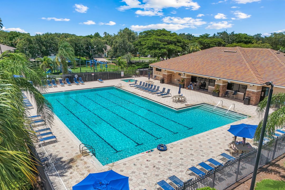 21301 Lancaster Run #825, Estero, FL 33928