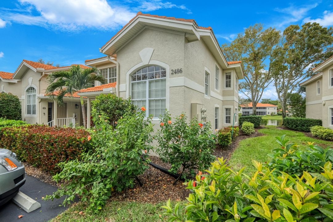 2486 Orchid Bay Dr #204, Naples, FL 34109