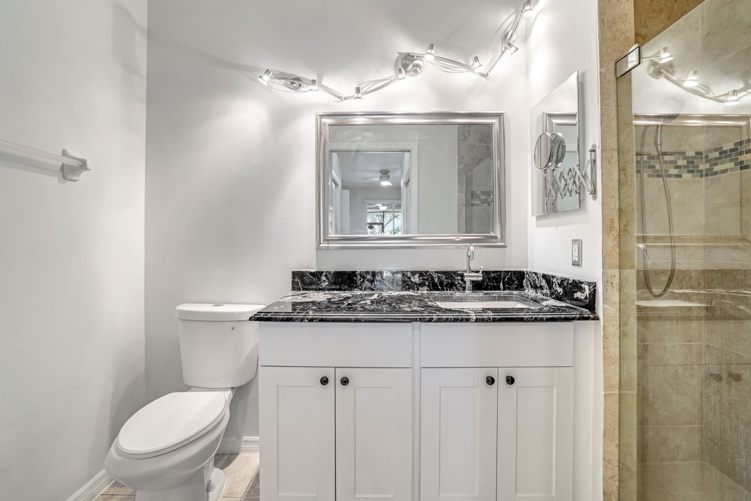 1725 Morning Sun Ln, Naples, FL 34119