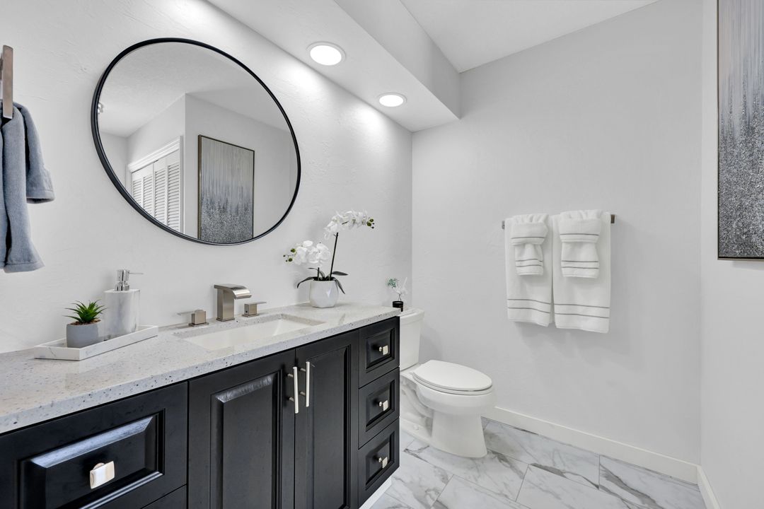 1599 Trafalgar Ln #C, Naples, FL 34116