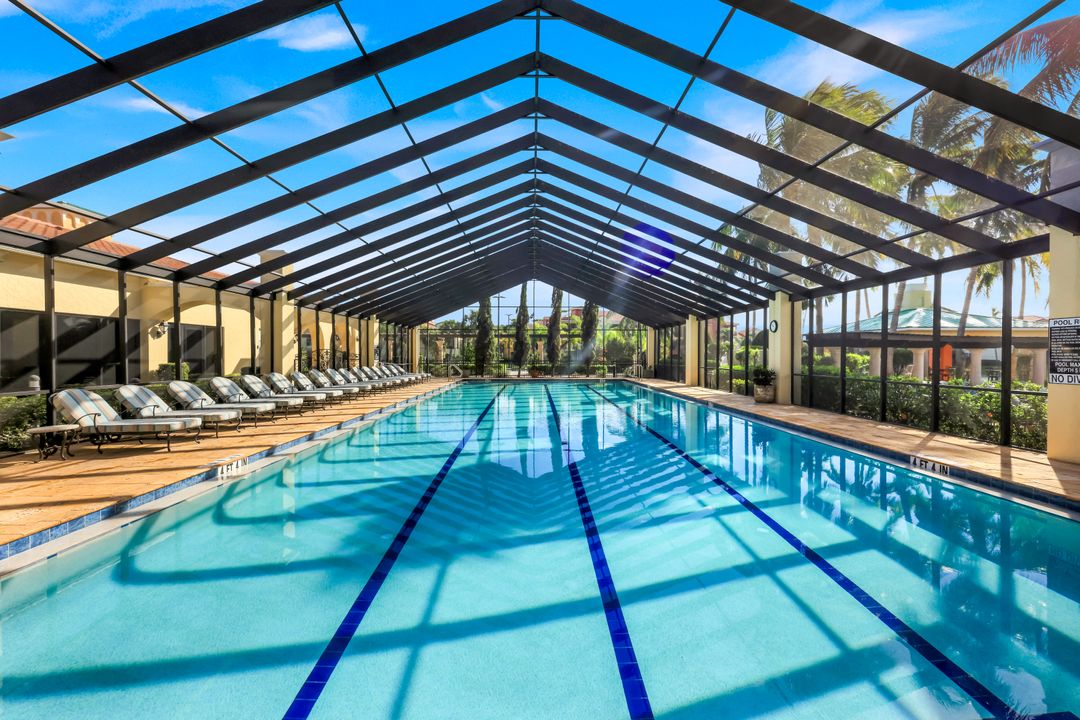 8533 Via Garibaldi Cir #202, Estero, FL 33928