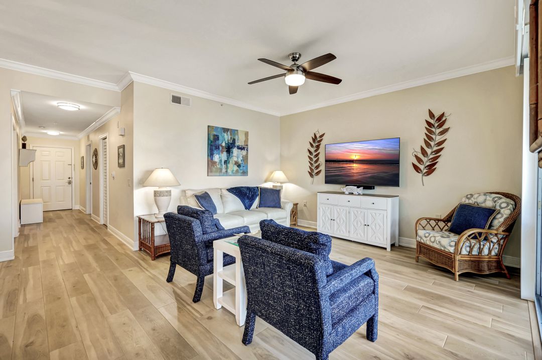 16605 Lake Cir Dr #322, Fort Myers, FL 33908