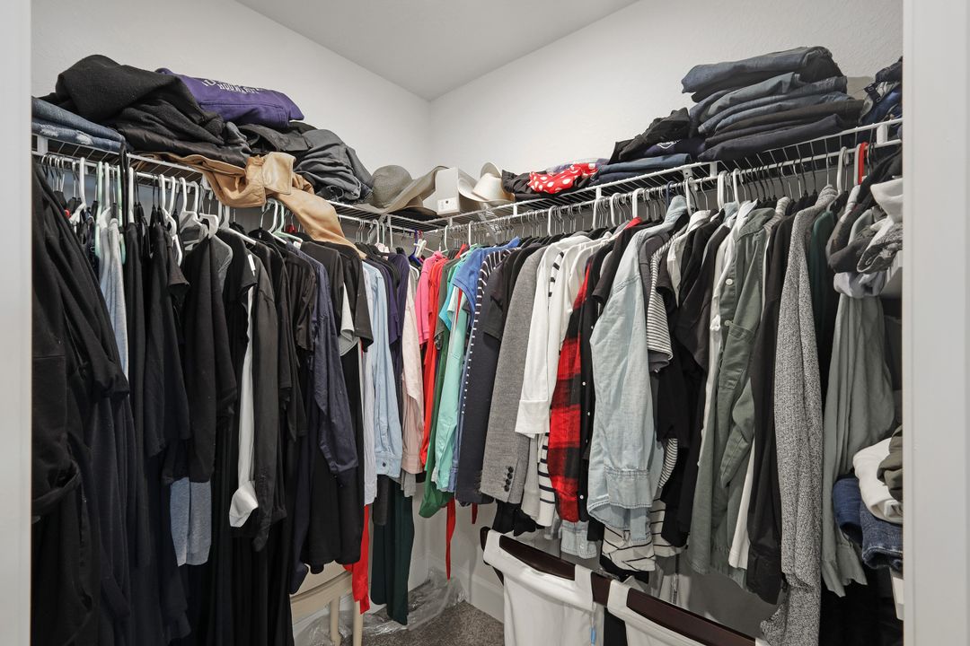 497 Windermere Dr, Lehigh Acres, FL 33972