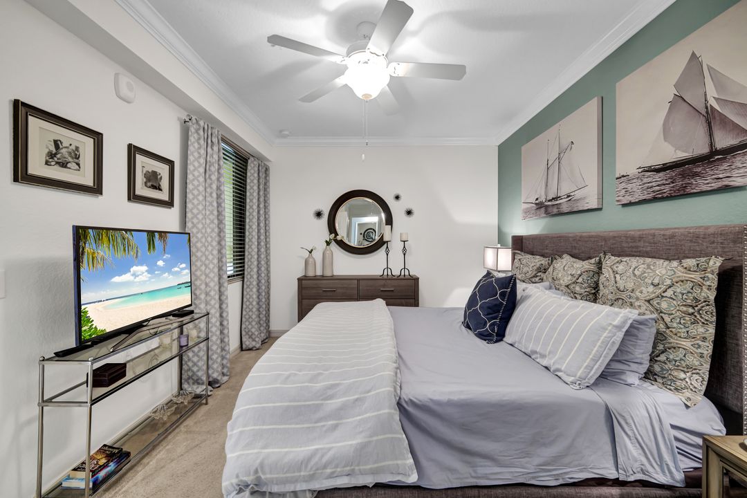 9572 Trevi Ct #5022, Naples, FL 34113