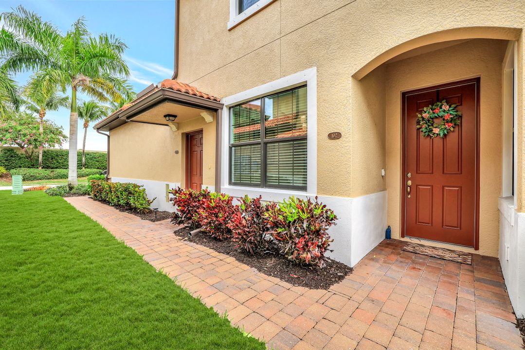 26135 Palace Ln #102, Bonita Springs, FL 34135