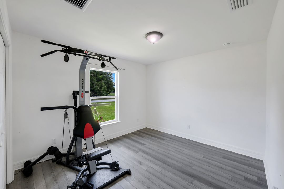 626 NW 2nd Ln, Cape Coral, FL 33993