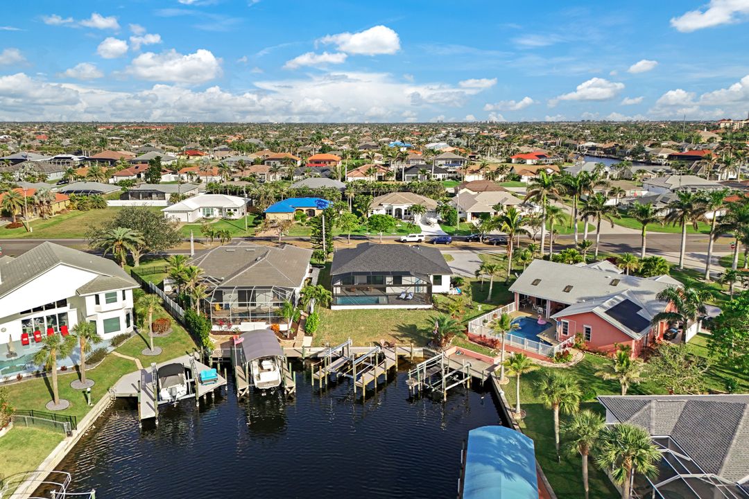 5244 Agualinda Blvd, Cape Coral, FL 33914