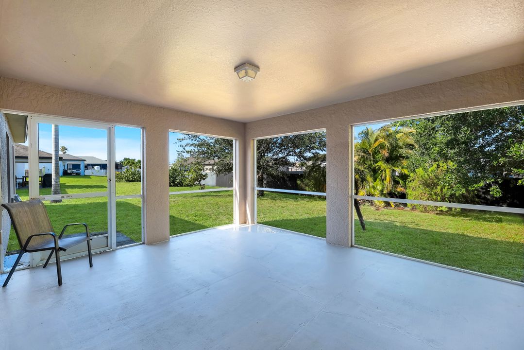 3028 NW 6th Pl, Cape Coral, FL 33993