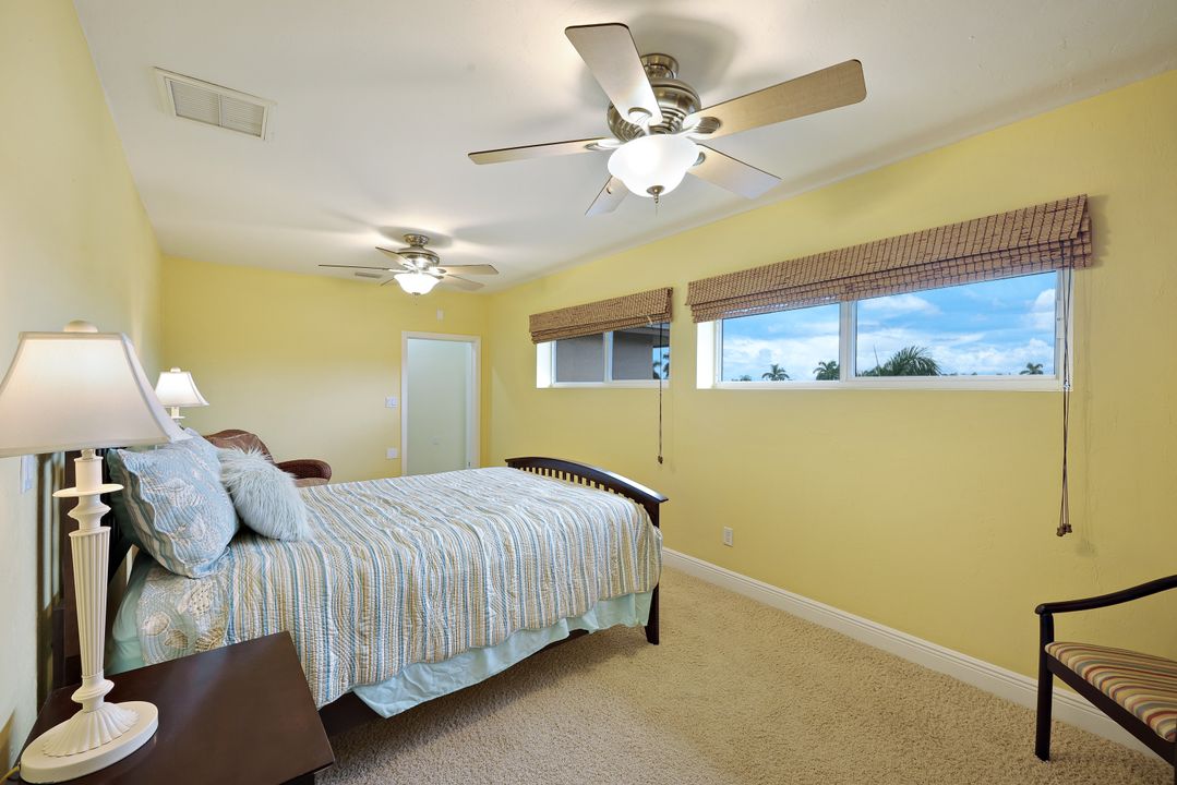 907 SW 51st Terrace, Cape Coral, FL 33914