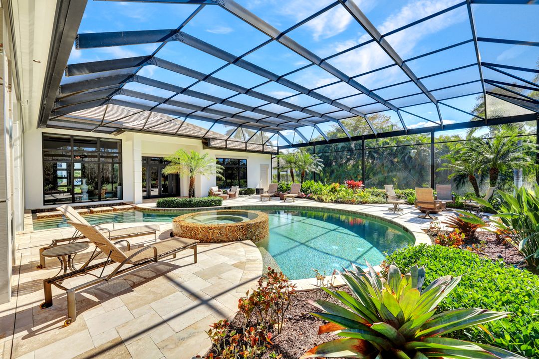 4431 Wayside Dr, Naples, FL 34119
