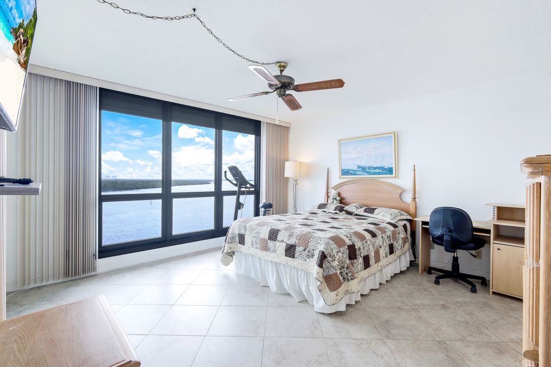 4253 Bay Beach Ln #5B, Fort Myers Beach, FL 33931