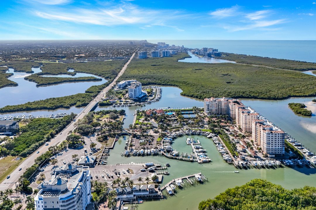 13665 Vanderbilt Dr #301, Naples, FL 34110