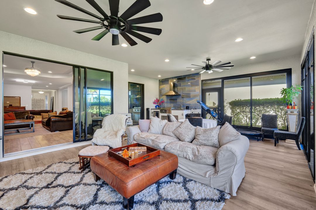 11761 Canal Grande Dr, Miromar Lakes, FL 33913