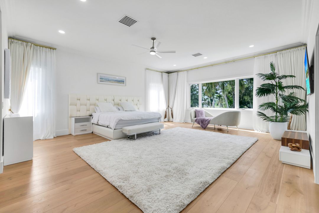 13087 Pond Apple Dr E, Naples, FL 34119