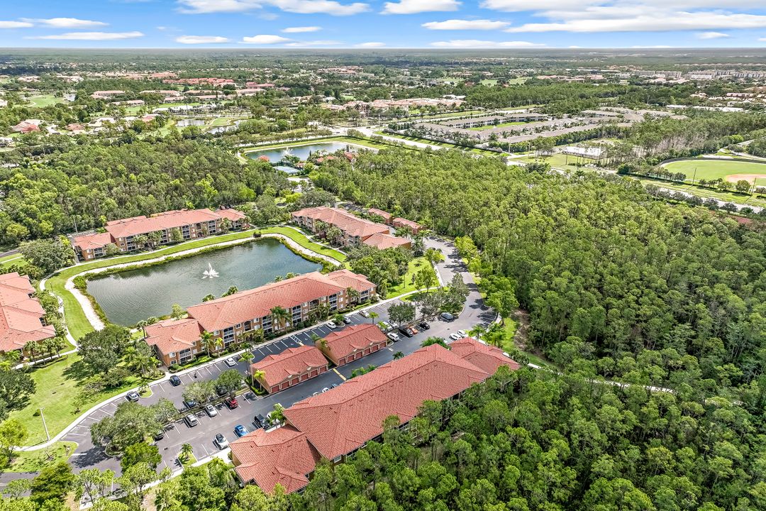1835 Florida Club Cir #2305, Naples, FL 34112