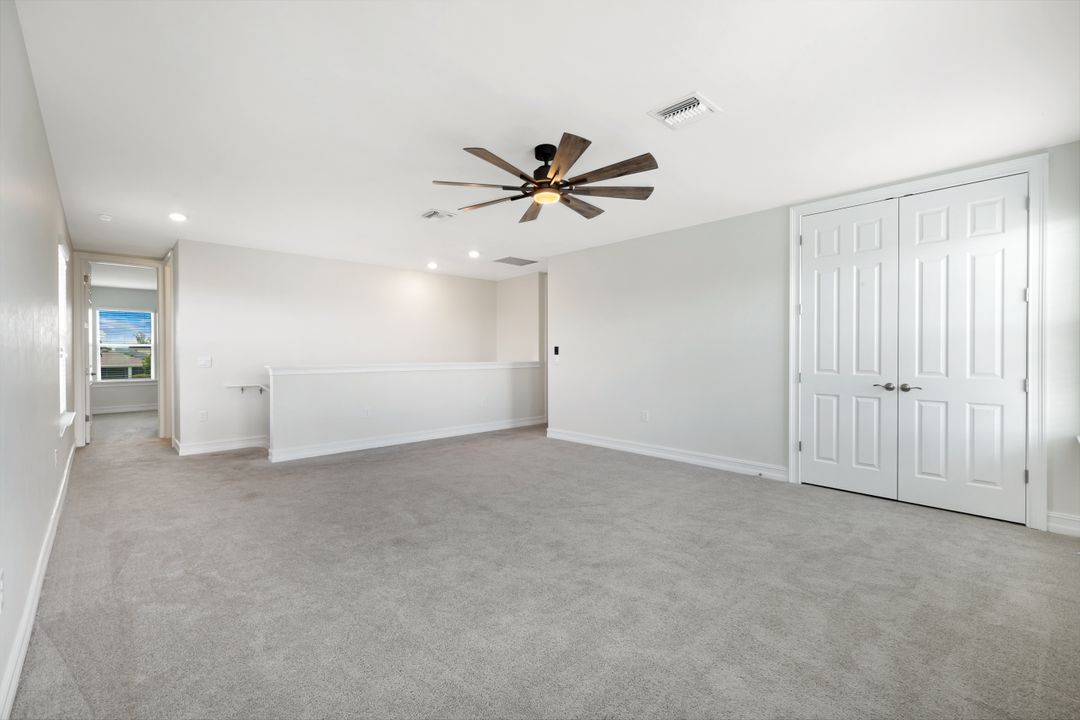 421 Coral Reef Pl, Cape Coral, FL 33993