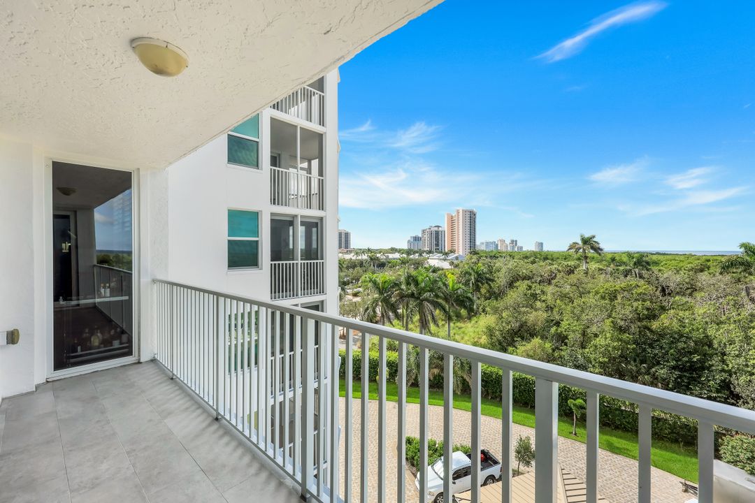 6361 Pelican Bay Blvd #402, Naples, FL 34108