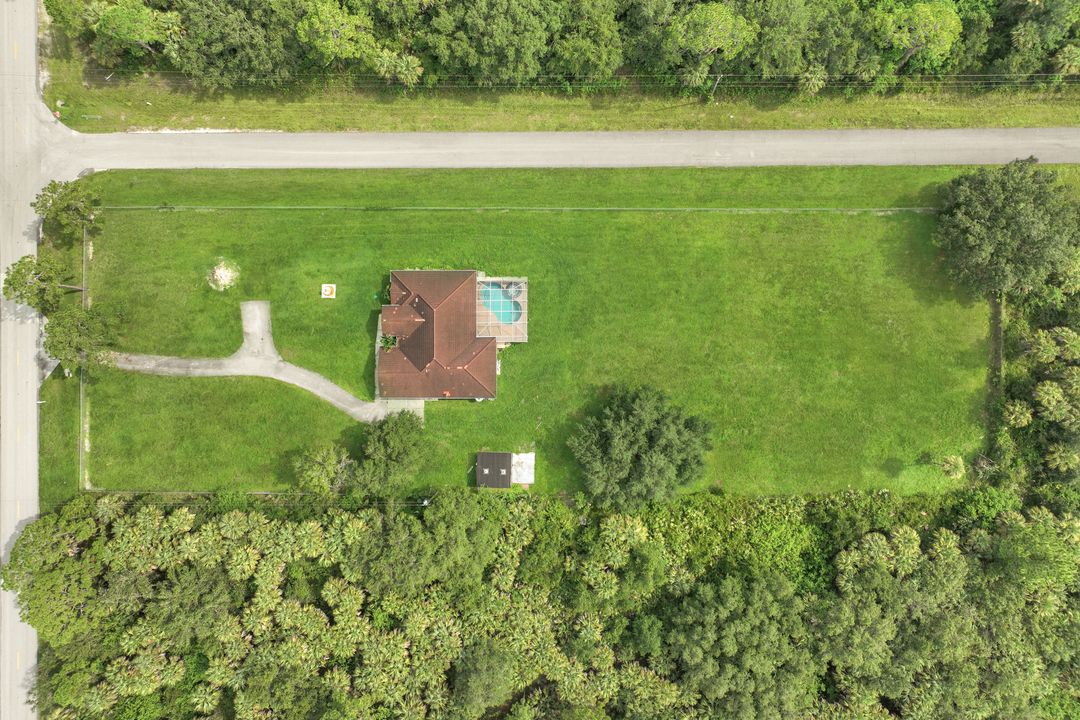1795 Desoto Blvd S, Naples, FL 34117