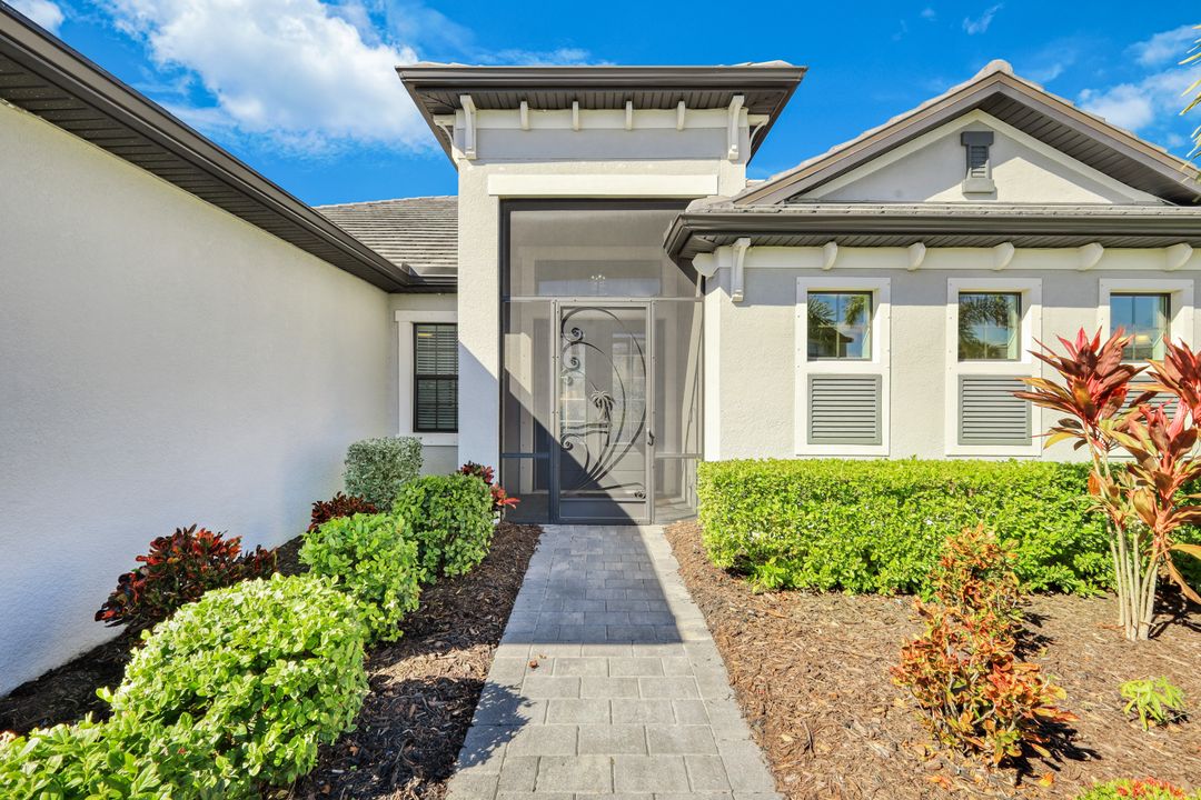 11689 Canopy Loop, Fort Myers, FL 33913