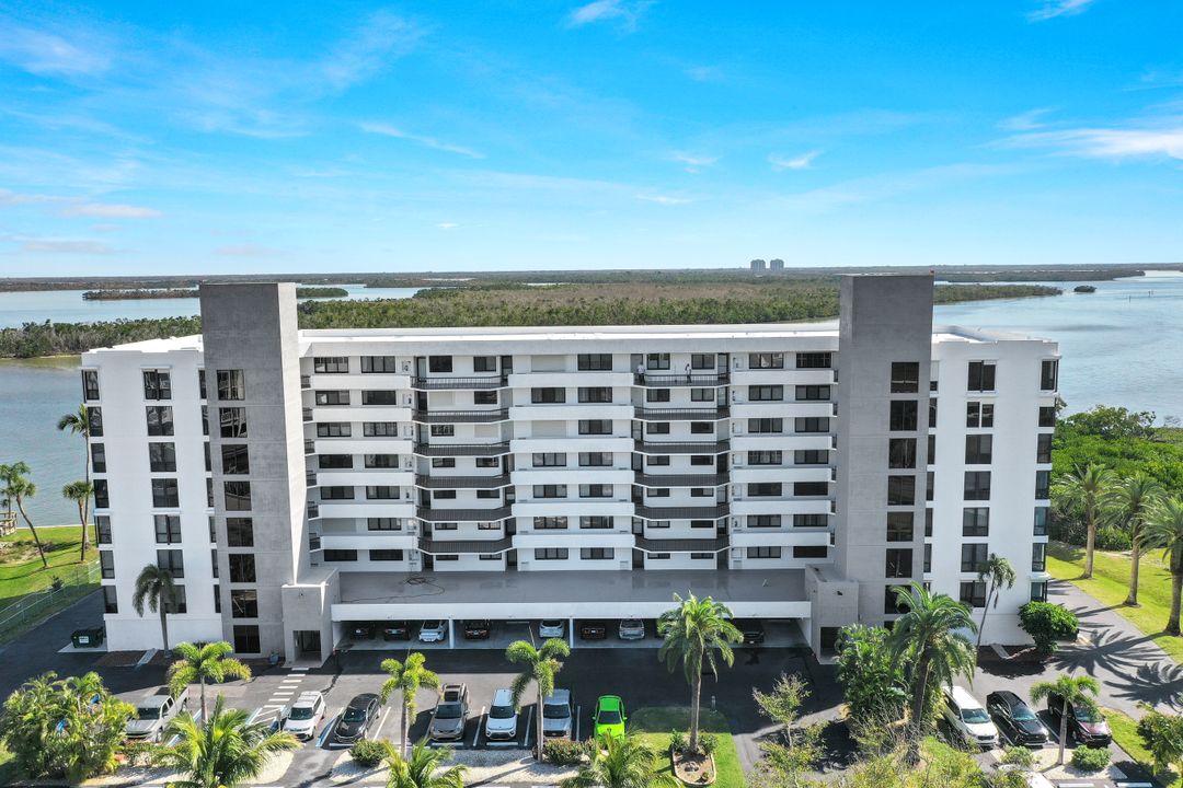 4253 Bay Beach Ln #4F, Fort Myers Beach, FL 33931