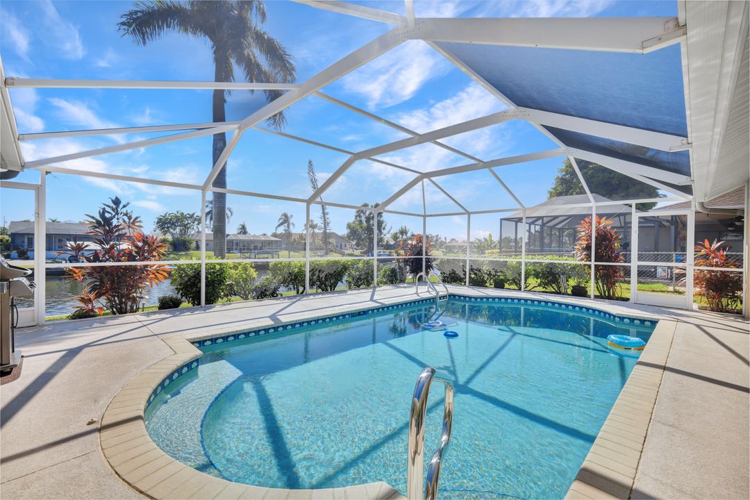 610 Archer Pkwy W, Cape Coral, FL 33904