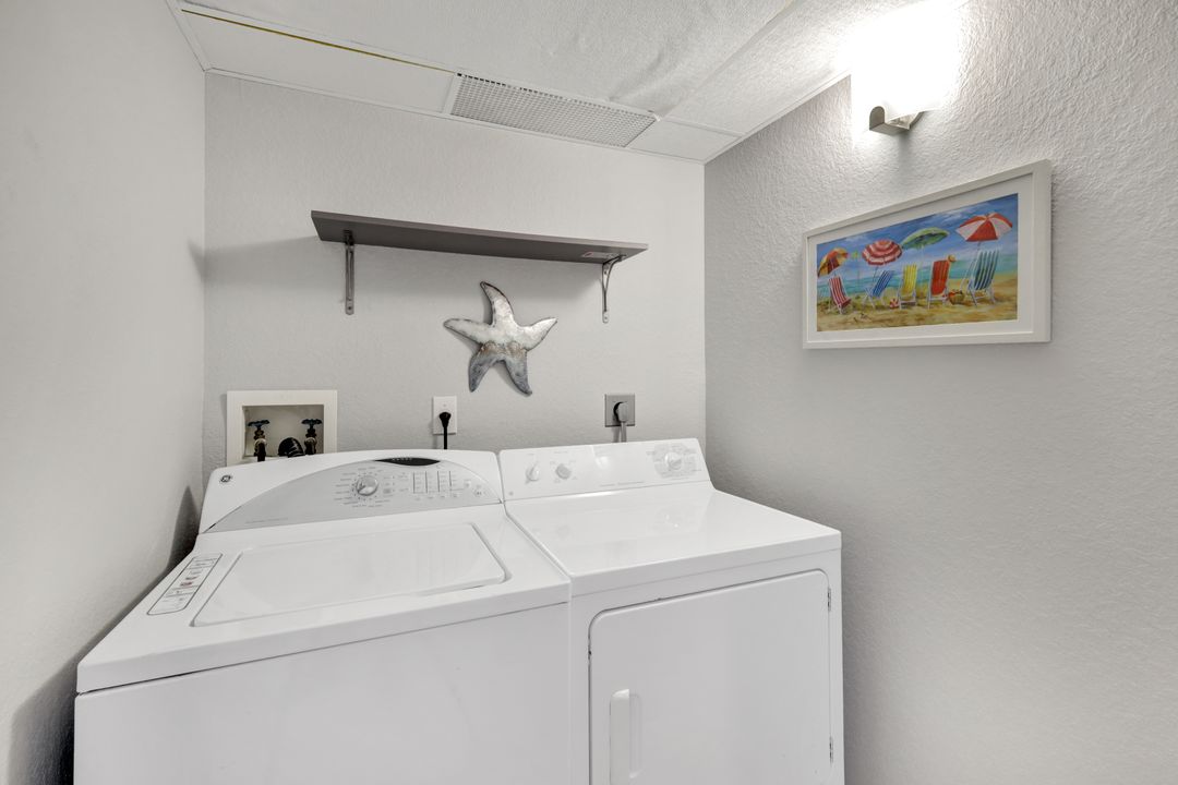 6895 Rain Lily Rd Apt 103 ##103, Naples, FL 34109