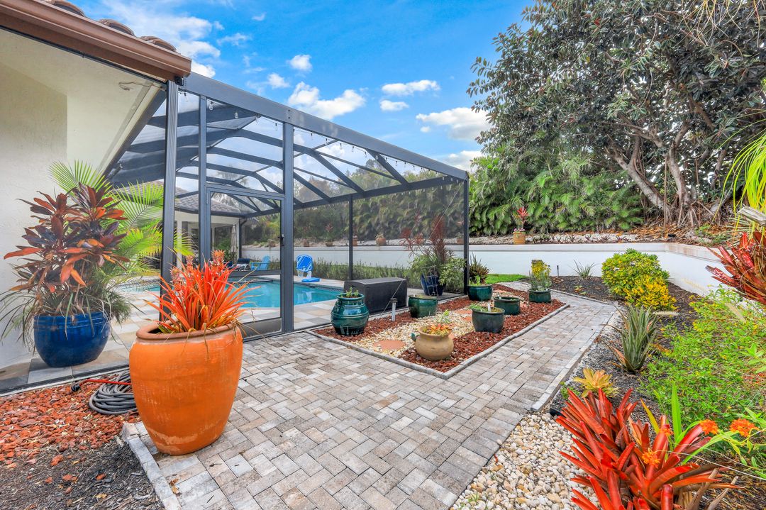 681 S Barfield Dr, Marco Island, FL 34145