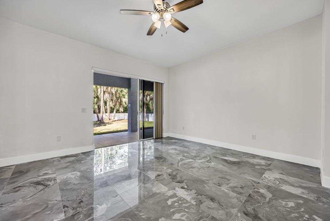 1853 Della Dr, Naples, FL 34117