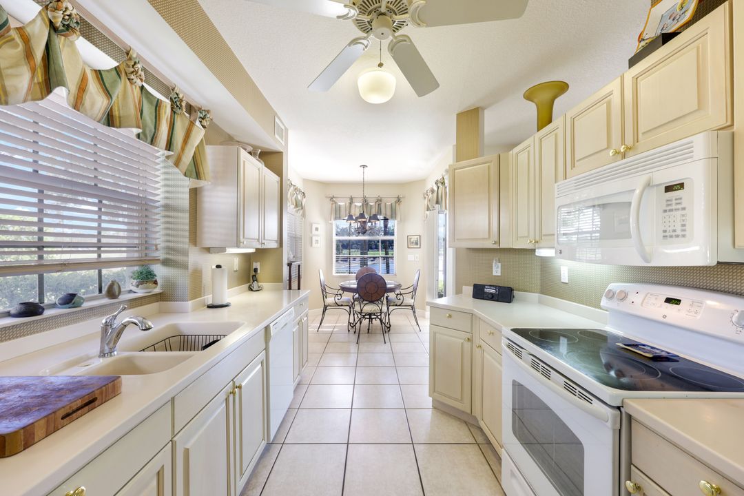 610 Laguna Royale Blvd #1001, Naples, FL 34119