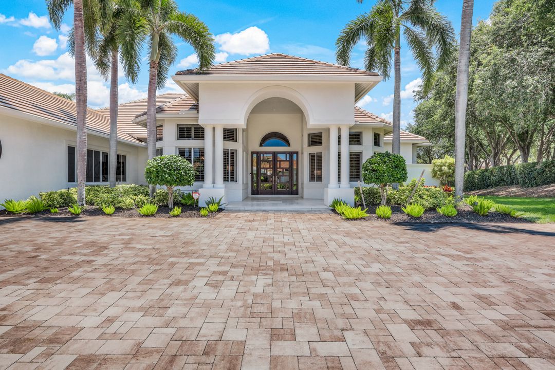 23691 Waterside Dr, Bonita Springs, FL 34134