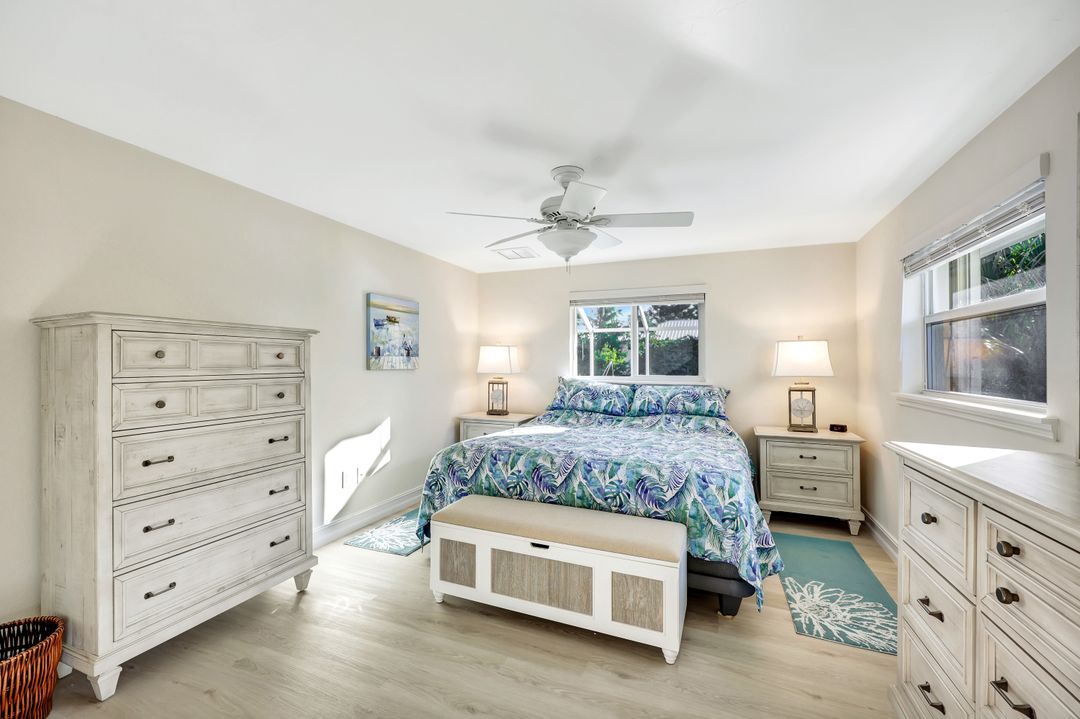 1010 Kings Crown Dr, Sanibel, FL 33957