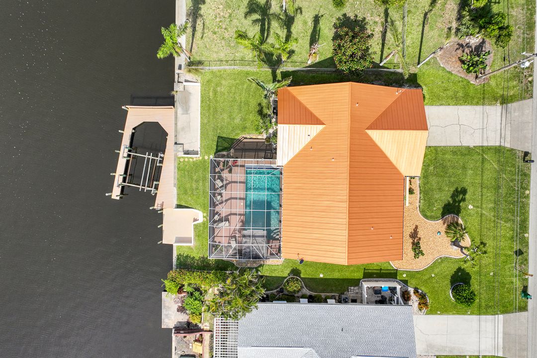 1004 Archer Pkwy E, Cape Coral, FL 33904