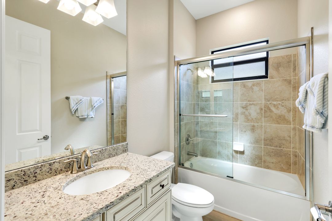 28047 Foxrock Ct, Bonita Springs, FL 34135