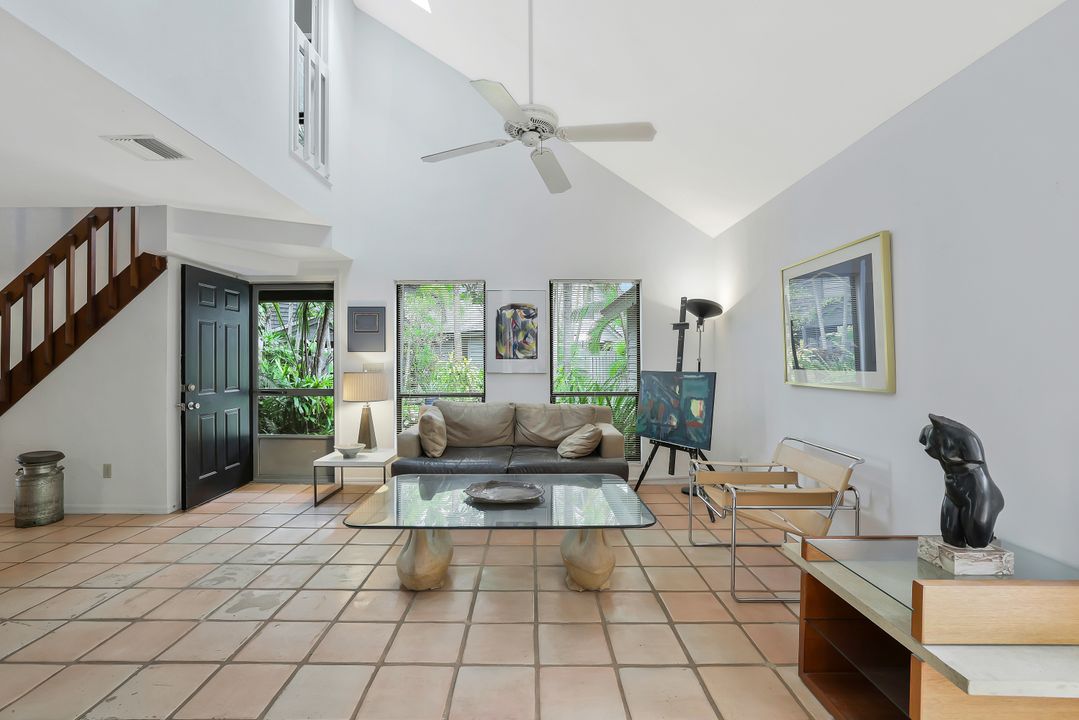 1329 Solana Rd, Naples, FL 34103