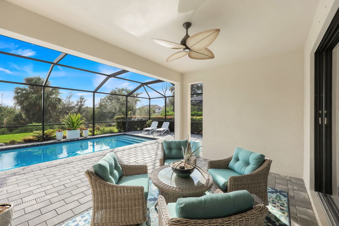 11522 Canopy Loop, Fort Myers, FL 33913