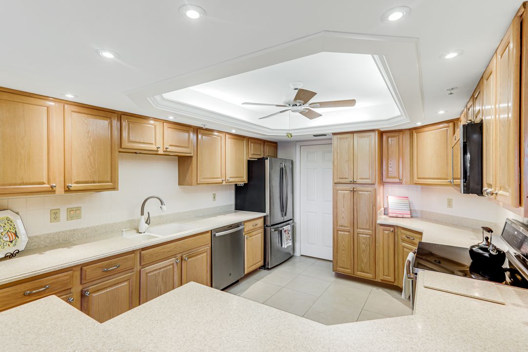 26900 Wedgewood Dr #304, Bonita Springs, FL 34134
