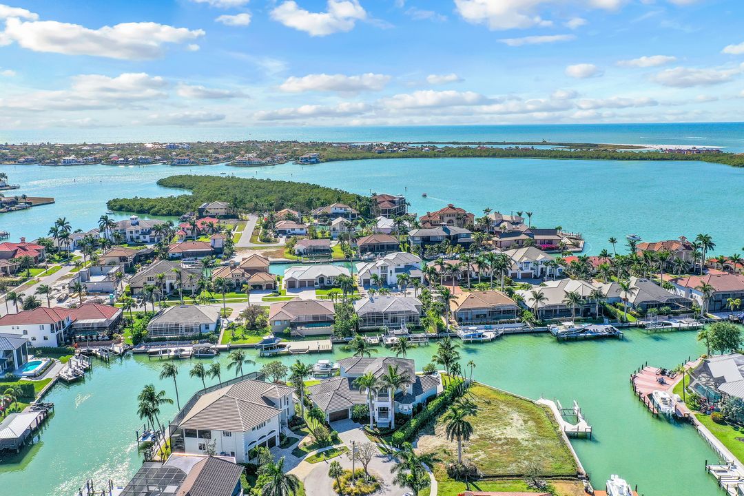 813 Magnolia Ct, Marco Island, FL 34145