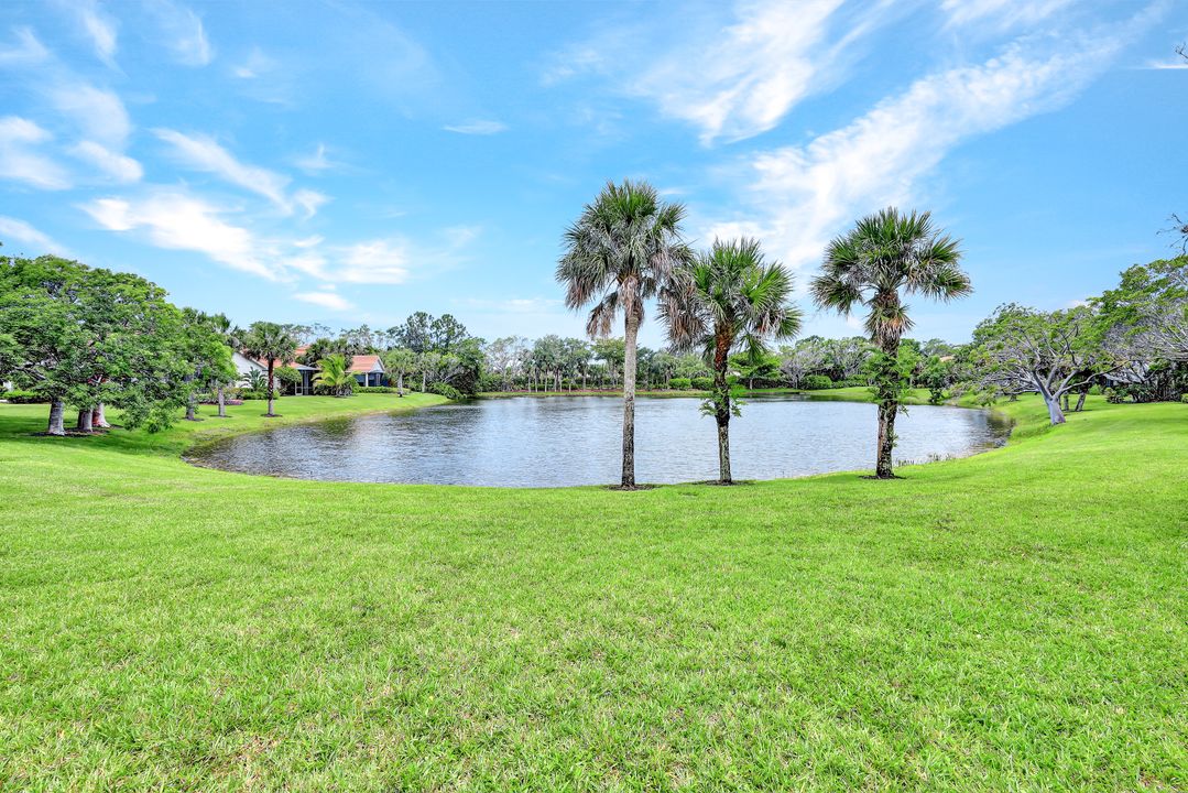 8454 Bent Creek Way, Naples, FL 34114