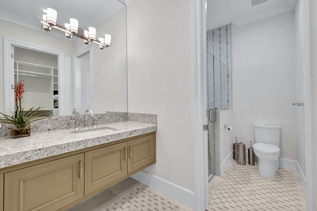 16988 Fairgrove Way, Naples, FL 34110