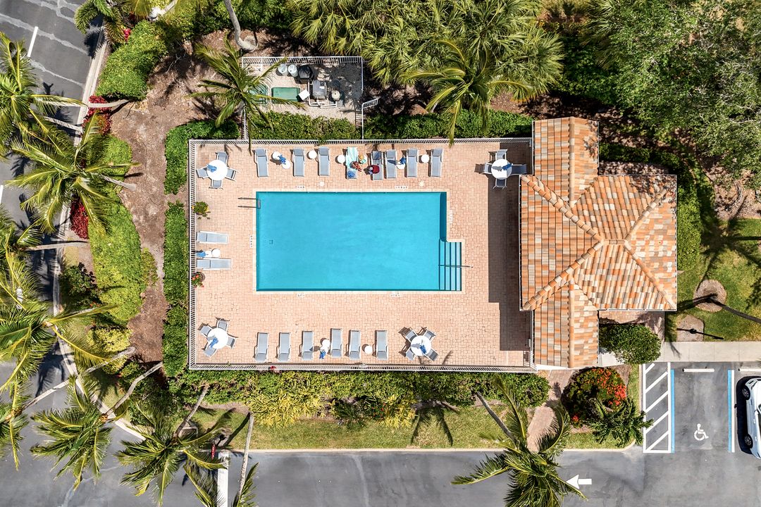 3950 Deer Crossing Ct #203, Naples, FL 34114