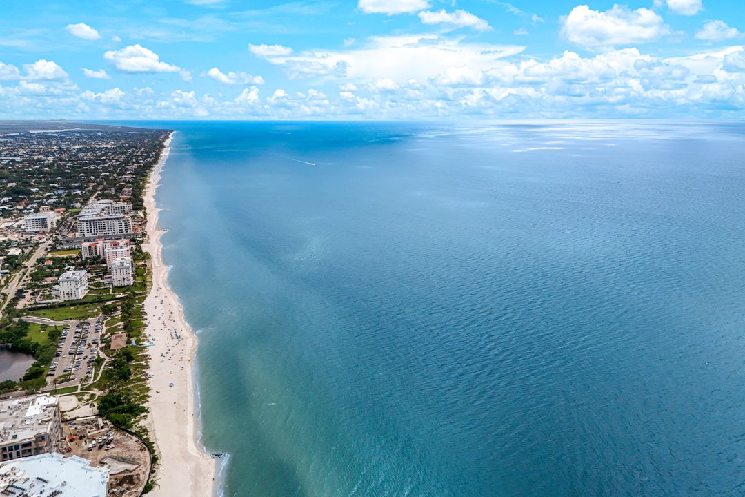 602 Springline Dr, Naples, FL 34102