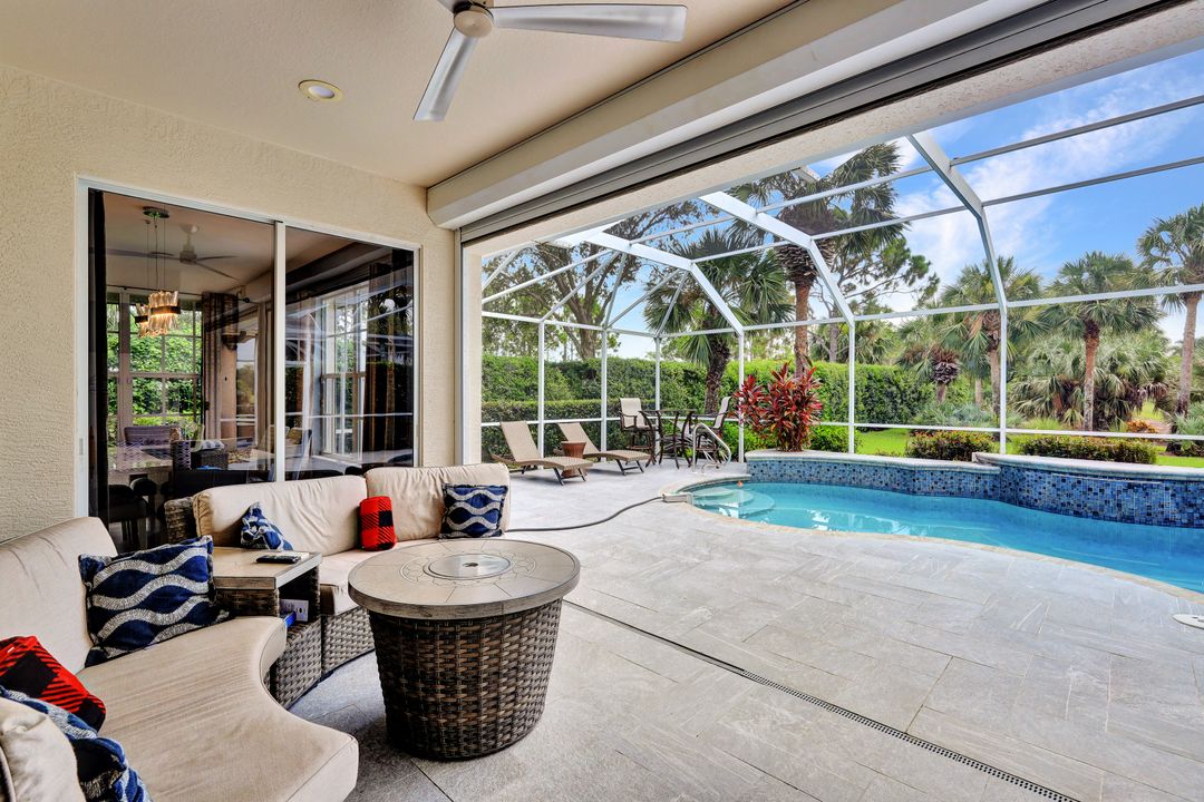 20001 Seadale Ct, Estero, FL 33928