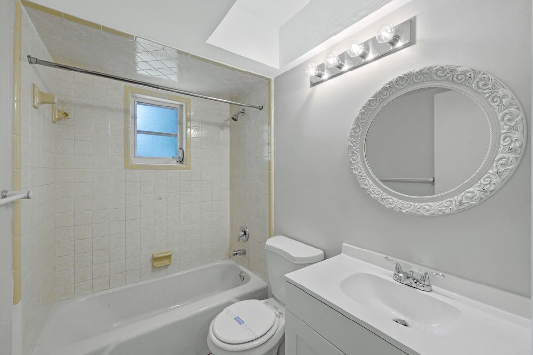 206 SE 46th Ter, Cape Coral, FL 33904