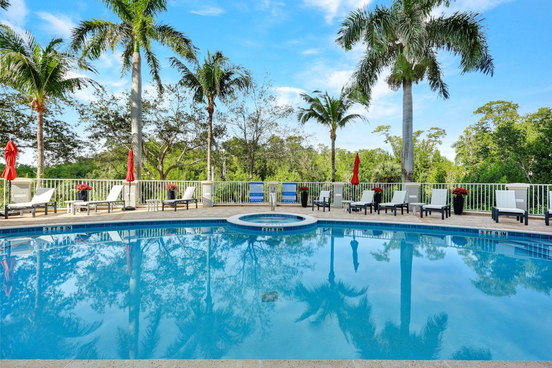 275 Indies Way #1703, Naples, FL 34110