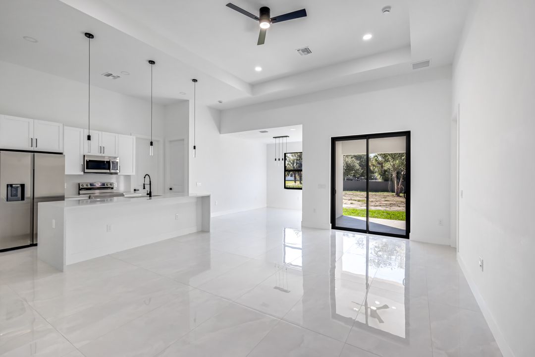 507 Prospect Ave, Lehigh Acres, FL 33972